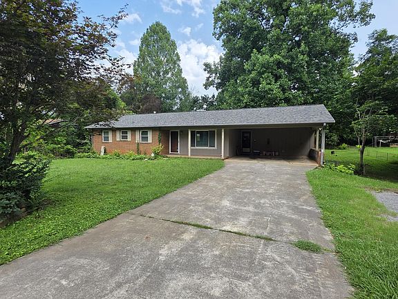 2nd image of 617 Greenwich Dr