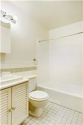 Sold by Barak Realty | media 16