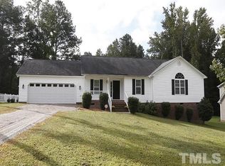 453 Hunter Ln, Zebulon, NC 27597