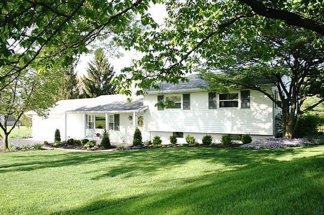 1st image of 12 Scott Cir