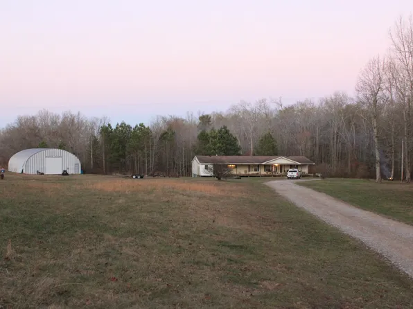 73 Shelton Ln, Tracy City, TN 37387