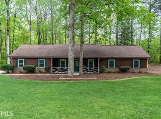 82 Fair Oaks Dr SE, Conyers, GA 30094