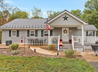 930 Michael Hollow Rd, Muncy, PA 17756