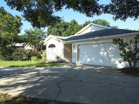 2nd image of 7917 Waldorf Ct