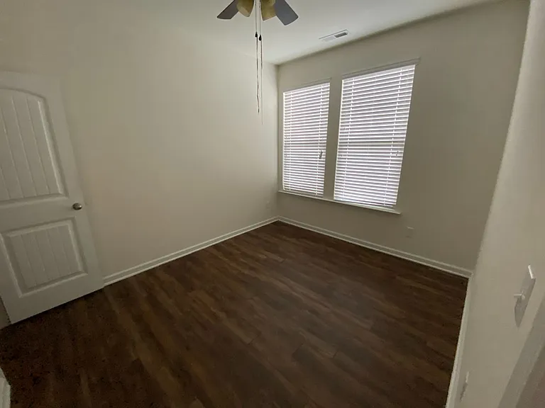 3016 Haskell Dr — Photo 10
