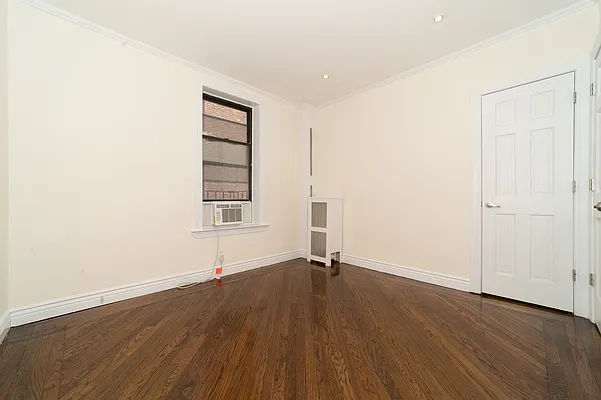 Rented by Corcoran | media 8