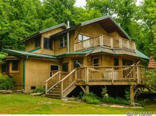 6 Mountain Farm Ln, Black Mountain, NC 28711