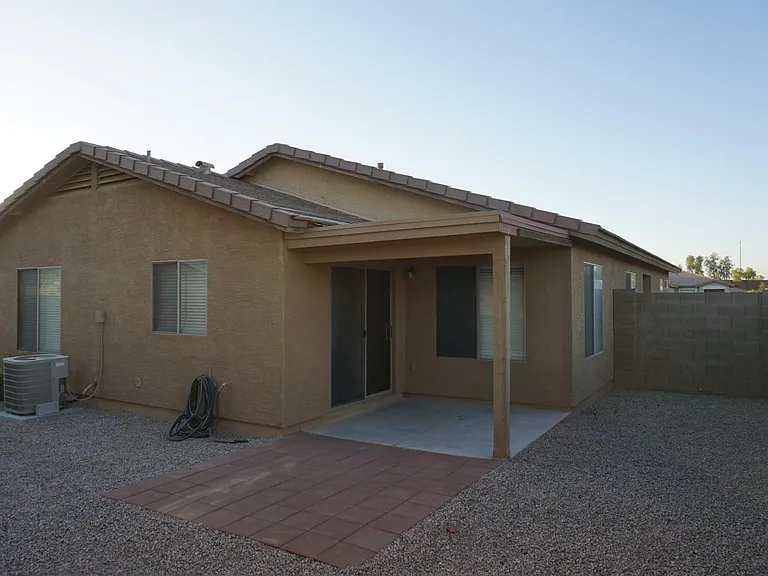 42263 W Oakland Dr — Photo 13