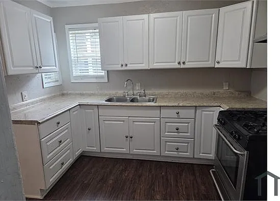 5600 Hiett Ct — Photo 13