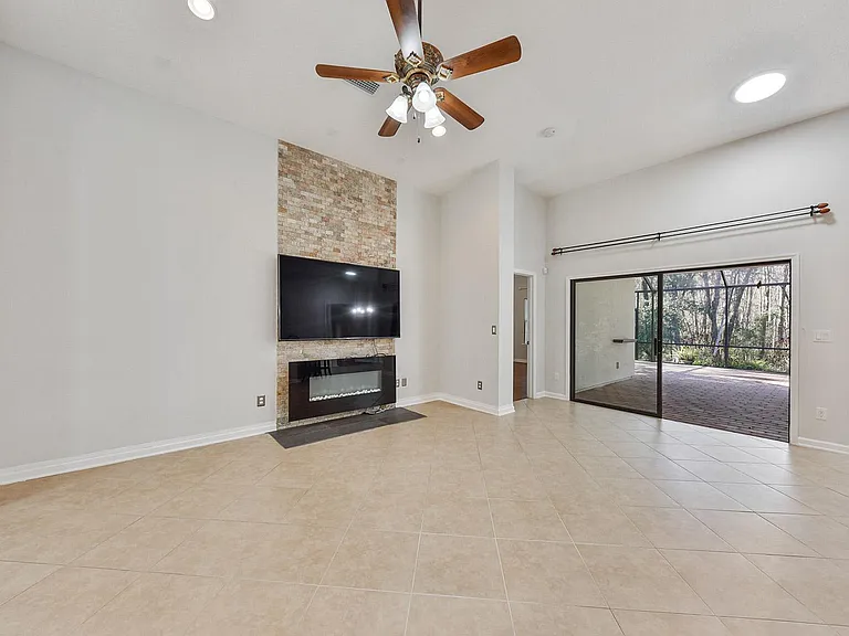 4830 Boat Landing Dr — Photo 8