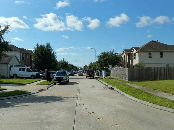 4th image of 15211 Blue Morning Dr
