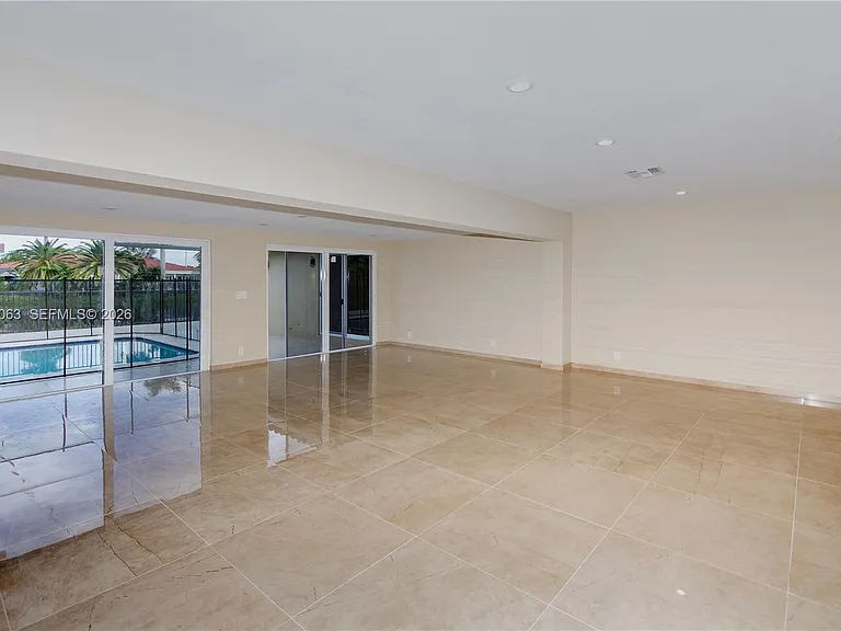 16641 Royal Poinciana Dr — Photo 12