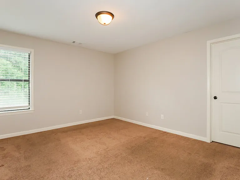65 Ridgefield Dr — Photo 15