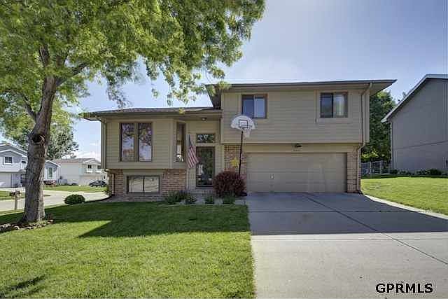 1st image of 8401 S 142nd Ave