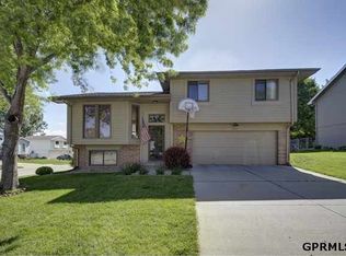 8401 S 142nd Ave, Omaha, NE 68138