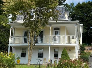 59 Pemberwick Rd, Greenwich, CT 06831