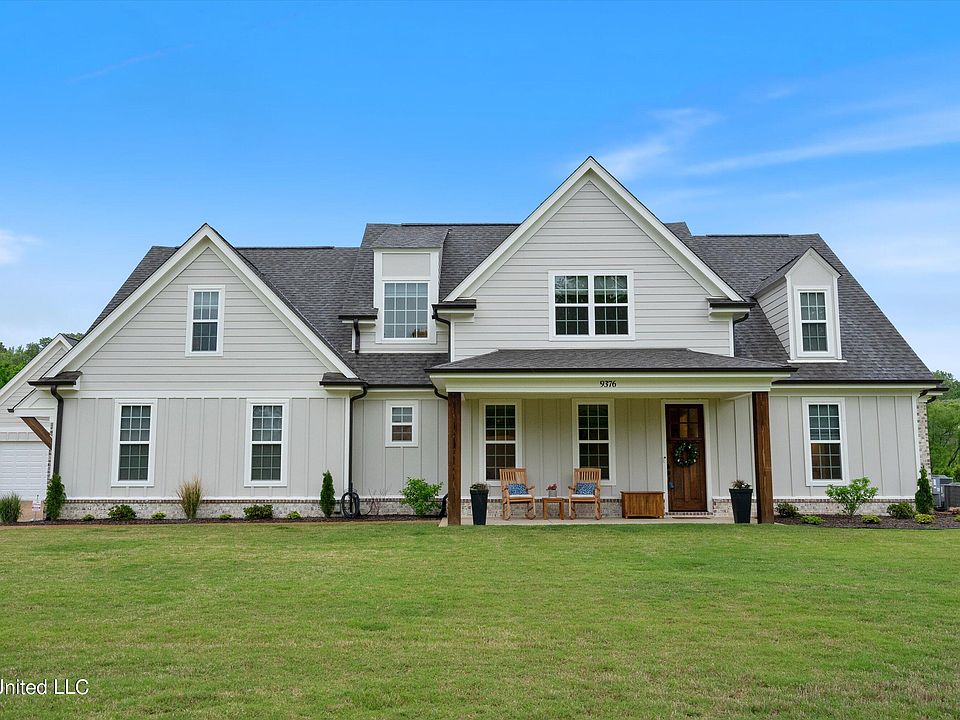 1st image of 9376 Treadway Creek Dr