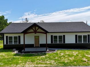 312 Gravois Ave, Tipton, MO 65081