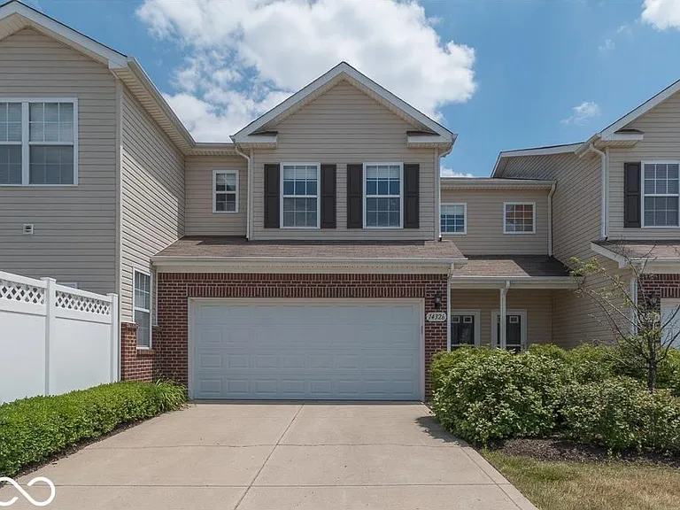 14326 Shooting Star Dr — Photo 1