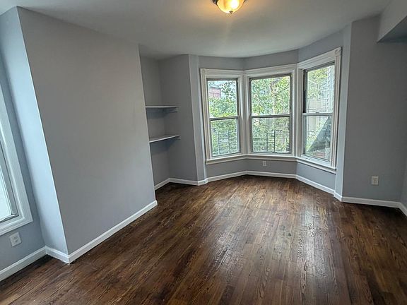 2nd image of 143 Mount Prospect Ave #B