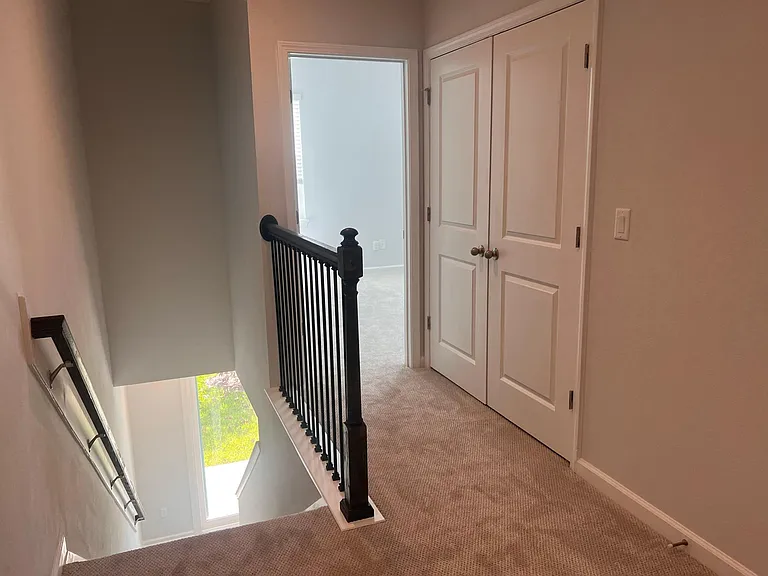 202 Brandon Lakes Dr — Photo 8