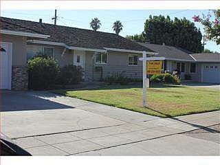 1st image of 3617 Gavota Ave