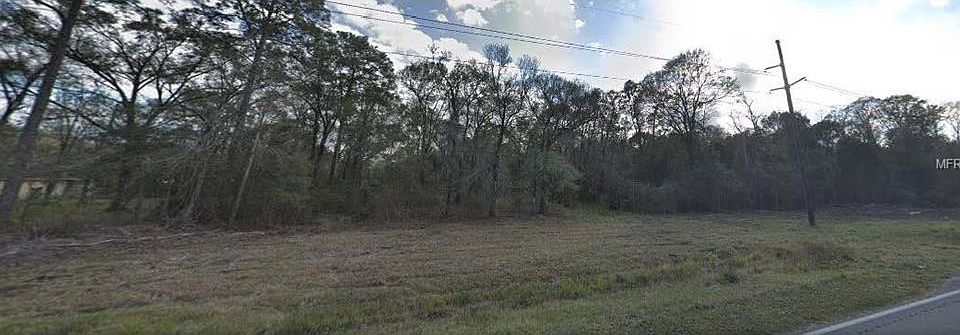2nd image of Edwards Rd