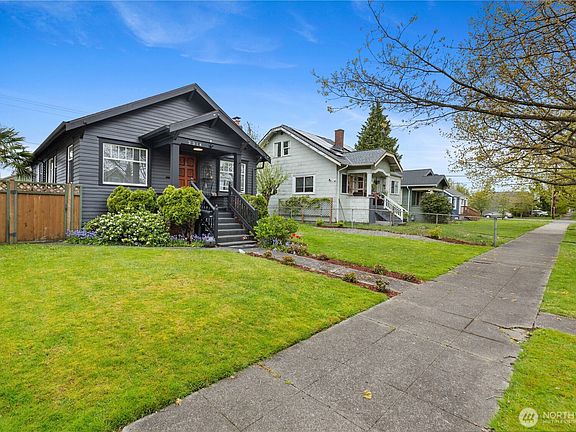 2nd image of 2314 McDougall Avenue