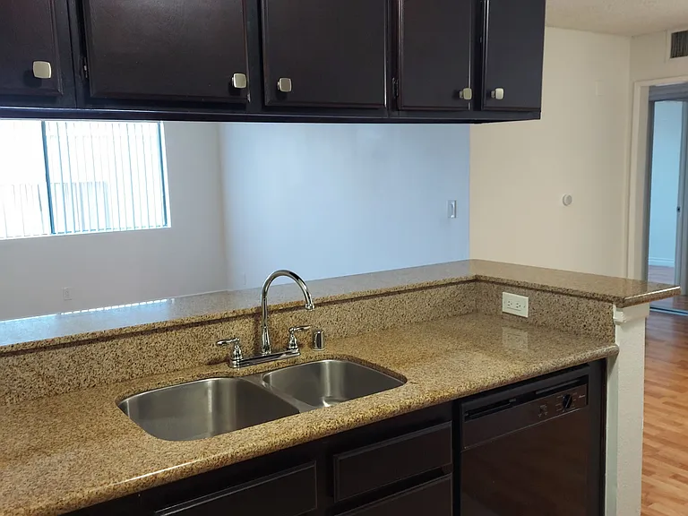 15602 Vanowen St #204 — Photo 10