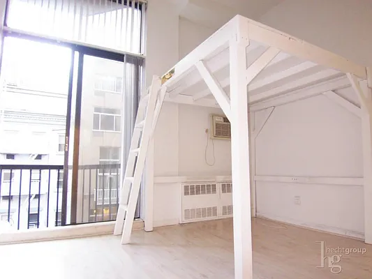 Rented by Hecht Group | media 2