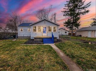 336 W Pearl Ave, Hazel Park, MI