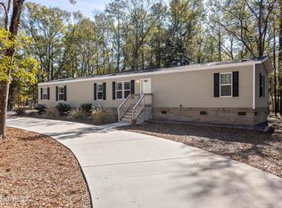 3489 Dolphin Dr SE, Bolivia, NC 28422