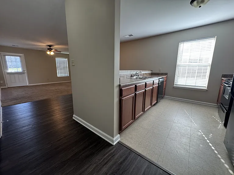 708 Chatham Ct #1 — Photo 8