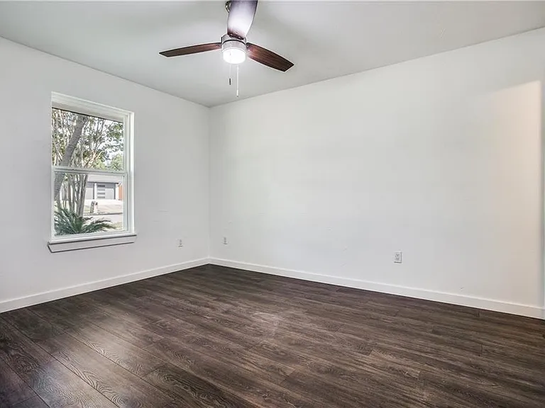 6220 Blarwood Dr — Photo 19