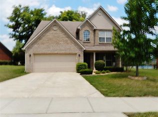 122 Cross Creek Dr, Paris, KY 40361