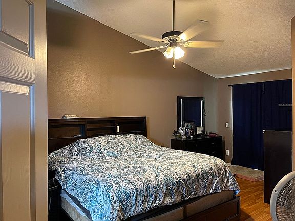 3rd image of 1052 Tequesta Trl