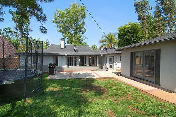 1st image of 8038 Lasaine Ave