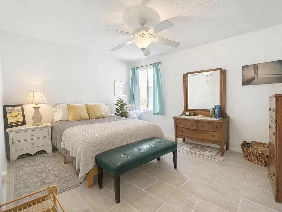 400 N Sunrise Way #141