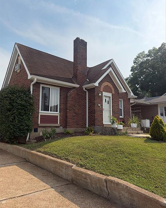 1st image of 422 Stark Blvd