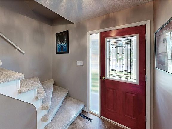2nd image of 2902 Lacon STREET