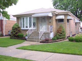 5835 S Newcastle Ave, Chicago, IL