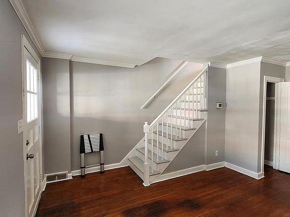 5th image of 6305 Brown Ave