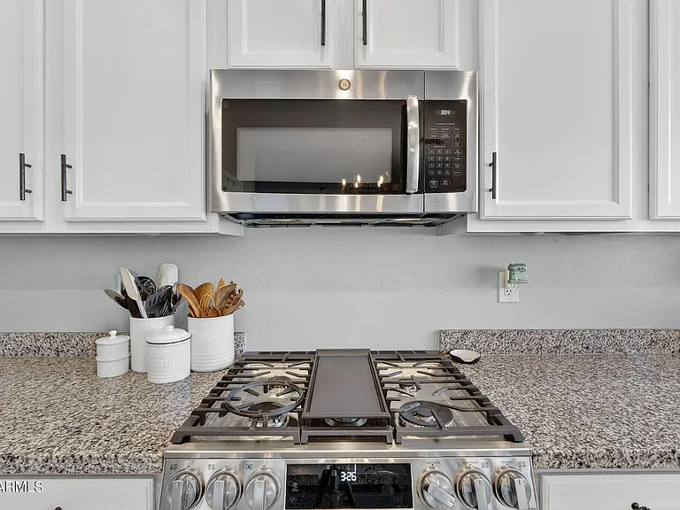 118 W Dragon Tree Ave — Photo 14
