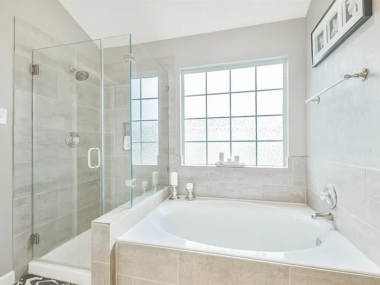 20422 Maple Meadows Ct — Photo 34