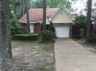 108 E Pointe Cv, Bainbridge, GA 39819