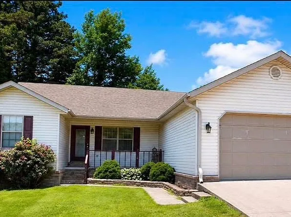 956 Sunny Valley Ln, Poplar Bluff, MO 63901
