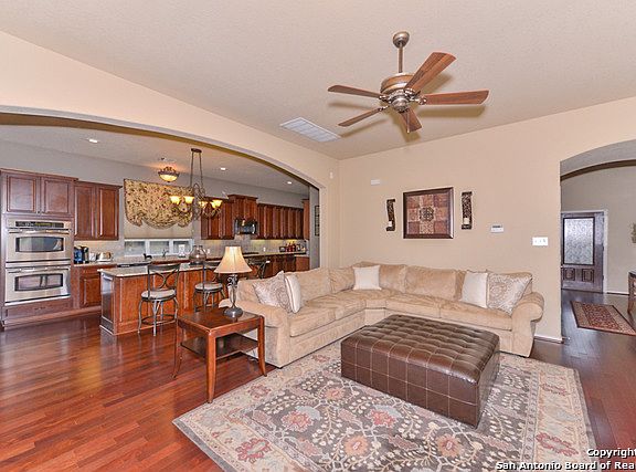 3rd image of 21816 Barton Wds