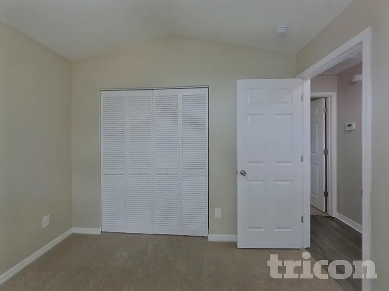 947 Sandywood Dr — Photo 10