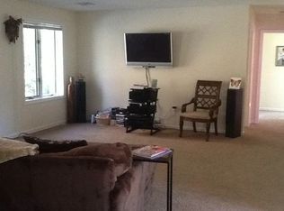 1750 Mountain View Rd APT 18, Harrisburg, PA 17110