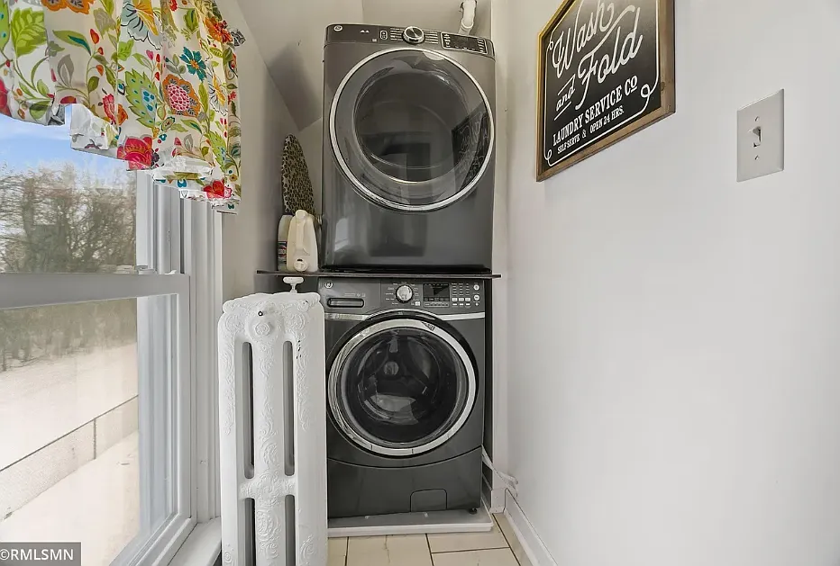 4 bed, 1680 sqft, $1,950 — Photo 4